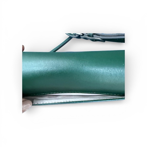 Stunning 9 West crossbody purse. Brand new.
Holds everything you need! - Picture 5 of 6